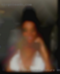 I like women mature em high yella to white in Tifton.