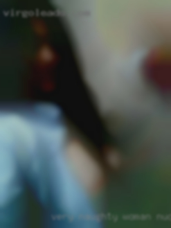 Very Naughty woman nude and adventurous from Licking.